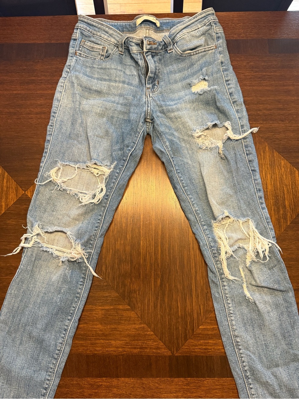 Daytrip Women's Straight Leg Distressed Light Blue Jeans